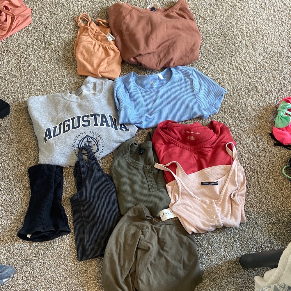 Womens tops lot